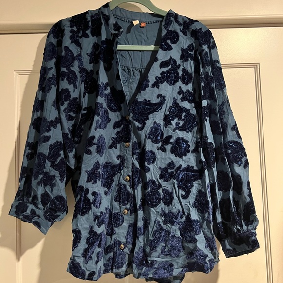 Anthropologie Pilcro Velvet Appliqué Shirt - XL - Picture 2 of 6